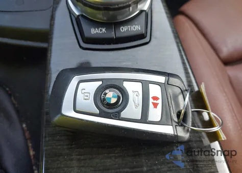 2016 BMW 328I Gran Turismo xDrive z USA, uszkodzony, nr VIN WBA8Z5C53GG500049